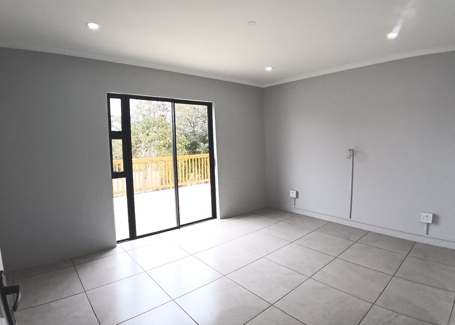 5 Bedroom Property for Sale in Fraaiuitsig Western Cape